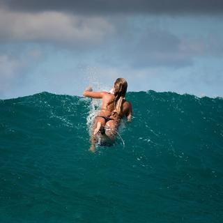 Alana Blanchard feet photo thumbnail