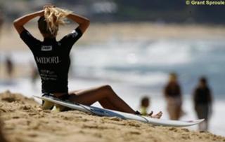 Alana Blanchard feet photo thumbnail