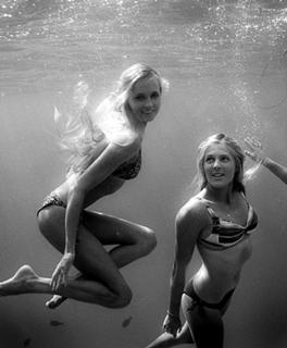 Alana Blanchard feet photo thumbnail