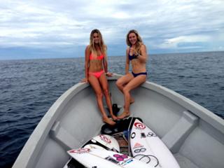 Alana Blanchard feet photo thumbnail