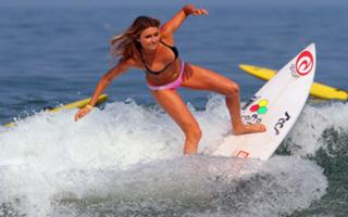Alana Blanchard feet photo thumbnail