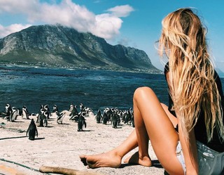 Alana Blanchard feet photo thumbnail