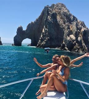Alana Blanchard feet photo thumbnail