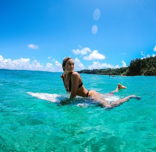 Alana Blanchard feet photo thumbnail