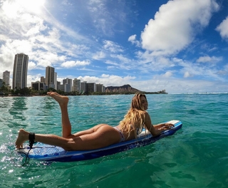Alana Blanchard feet photo thumbnail