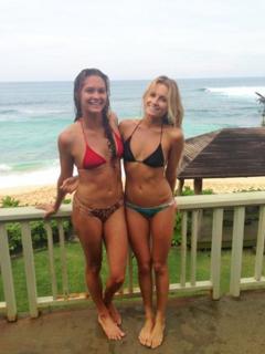 Alana Blanchard feet photo thumbnail