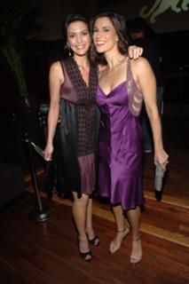 Alana De La Garza feet photo thumbnail