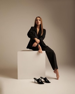 Alana Literas feet photo 4