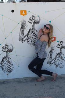 Alana Quartly feet photo 6