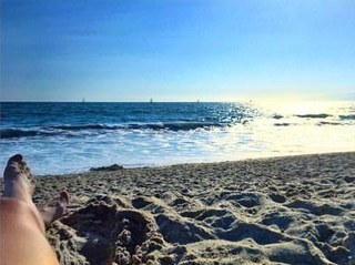 Alanah Pearce feet photo thumbnail