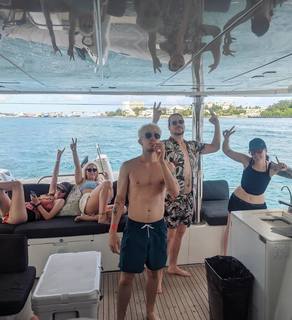 Alanah Pearce feet photo thumbnail