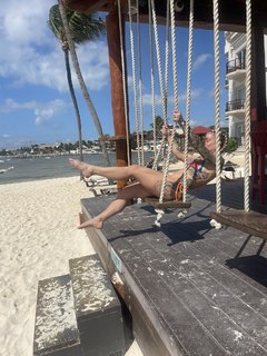 Alandria Brown feet photo 9