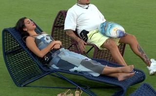 Alane Dias feet photo 8