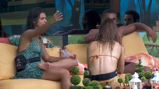 Alane Dias feet photo 10