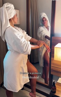 Alane Dias feet photo 10