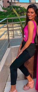 Alane Dias feet photo 5