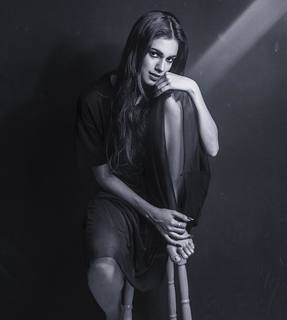 Alane Dias feet photo 19