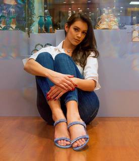 Alane Dias feet photo 15