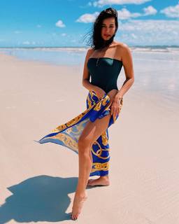 Alane Dias feet photo 13