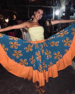 Alane Dias feet photo 2
