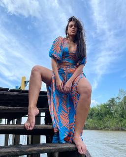 Alane Dias feet photo 17