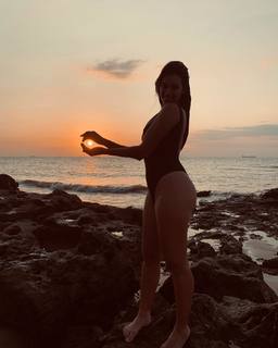 Alane Dias feet photo 15