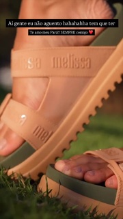 Alane Dias feet photo 1