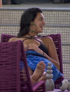 Alane Dias feet photo 11