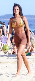 Alane Dias feet photo 2