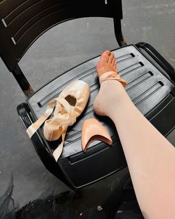 Alane Dias feet photo 20
