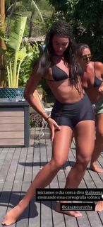 Alane Dias feet photo 5