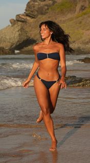 Alane Dias feet photo 5