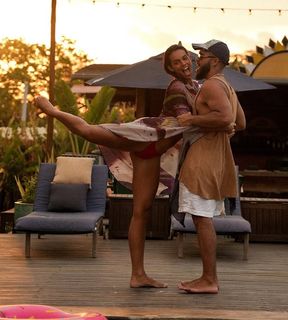 Alane Dias feet photo 4
