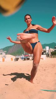 Alane Dias feet photo 12