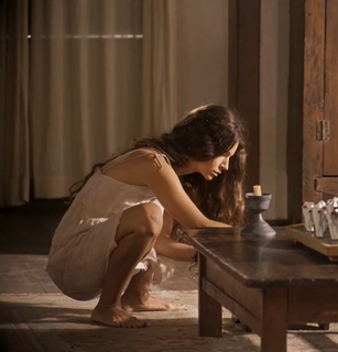 Alanis Guillen feet photo 9