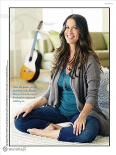 Alanis Morissette feet photo thumbnail