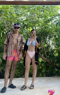 Alanna Masterson feet photo thumbnail