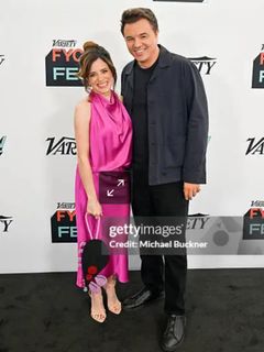Alanna Ubach feet photo 1