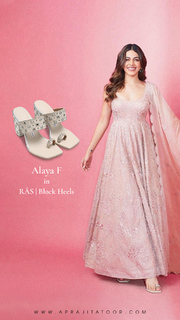 Alaya F feet photo 3