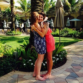 Alayna Treene feet photo 9