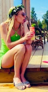 Alba August feet photo 7