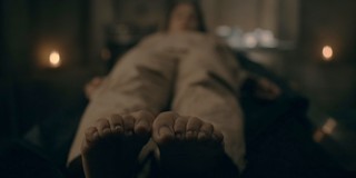 Alba Baptista feet photo thumbnail