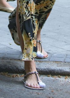 Alba Carrillo feet photo 11