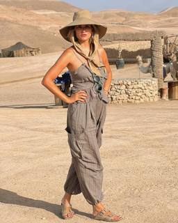 Alba Carrillo feet photo 9