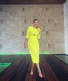 Alba Carrillo feet photo 3