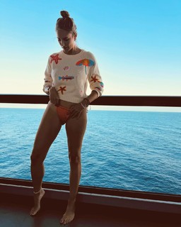 Alba Carrillo feet photo 4