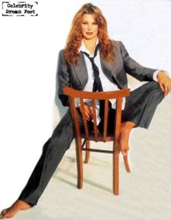 Alba Parietti feet photo thumbnail