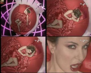 Alba Parietti feet photo thumbnail