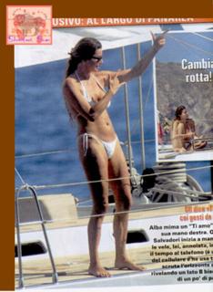 Alba Parietti feet photo thumbnail