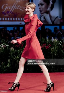 Alba Rohrwacher feet photo 4